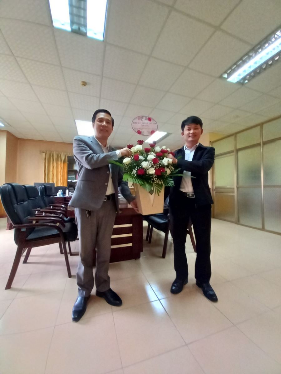Lãnh đạo Liên hiệp Trí tuệ Việt Nam thăm và làm việc với Trường Đại học Hồng Đức
